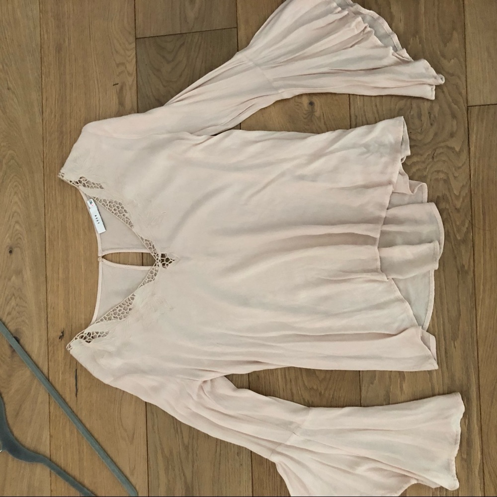 Dainty blush pink long sleeve beautiful detailing!
